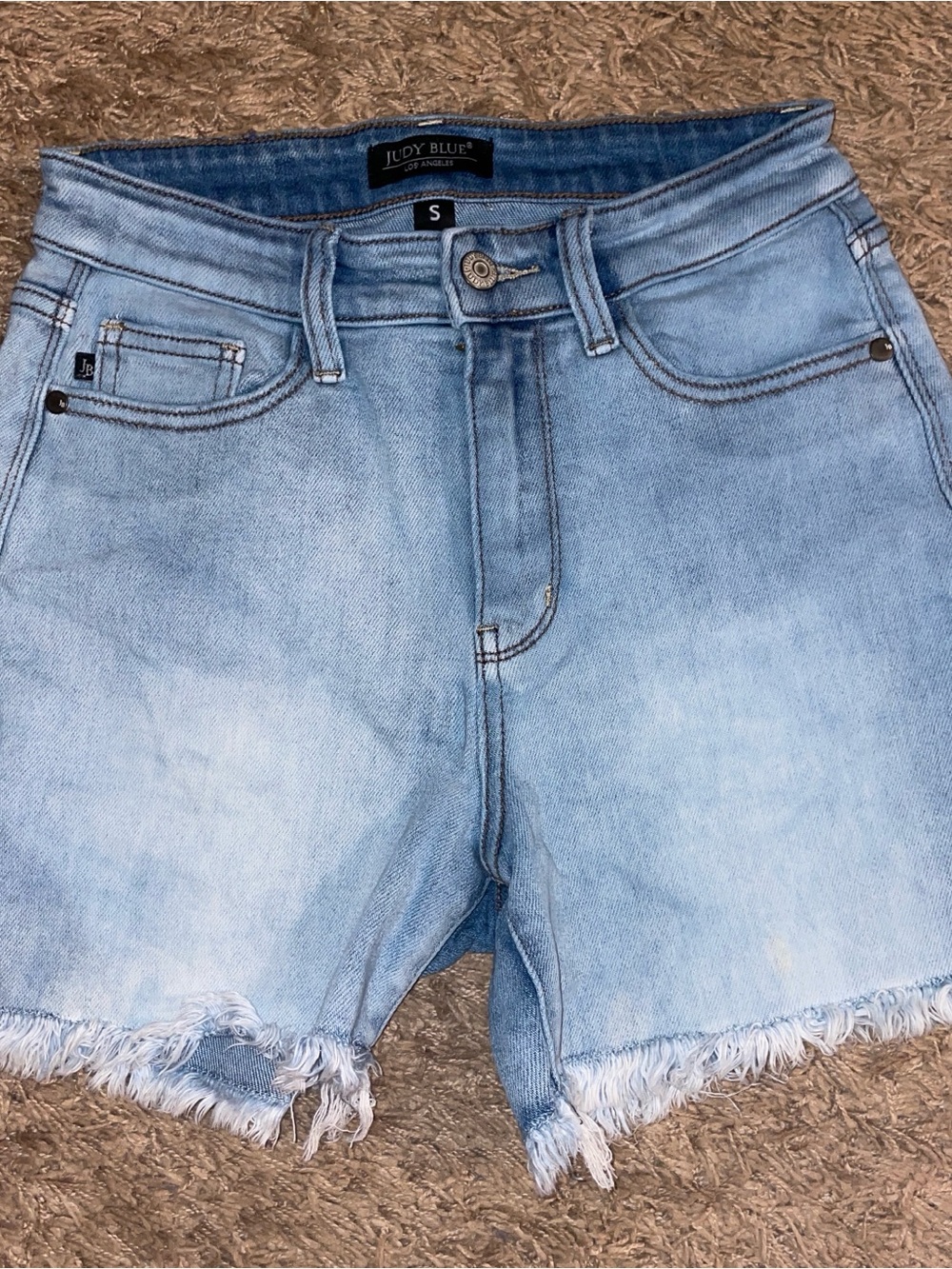 Judy Blue Light Blue Frayed Hem Denim Shorts stretchy size small
